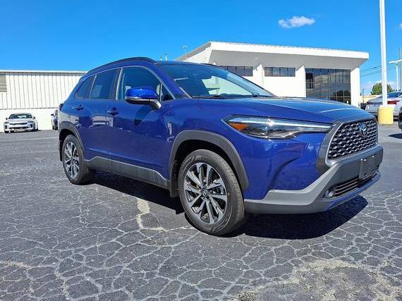 TOYOTA COROLLA CROSS 2022 7MUDAABG1NV025269 image